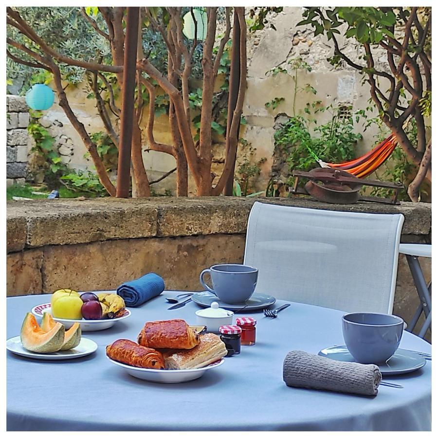 Bed and Breakfast La Vigneronne Des Costieres Вовер Экстерьер фото